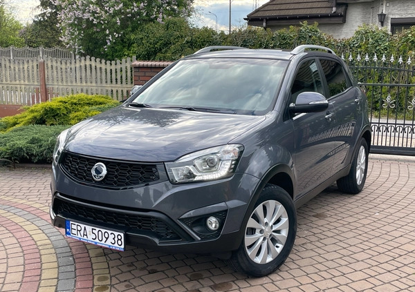 SsangYong Korando cena 53000 przebieg: 30000, rok produkcji 2017 z Czerwionka-Leszczyny małe 326